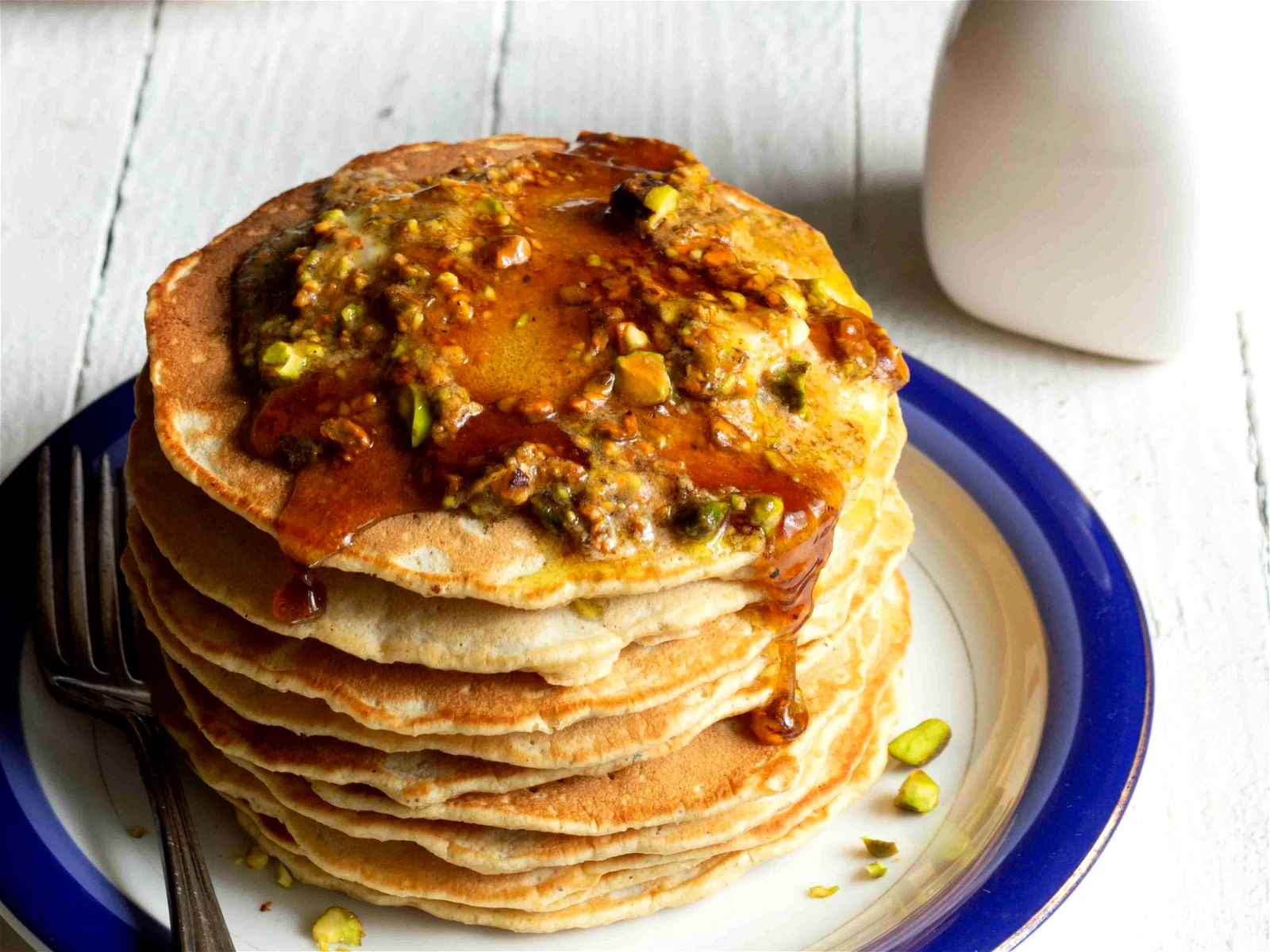 PISTACHIO PANCAKES